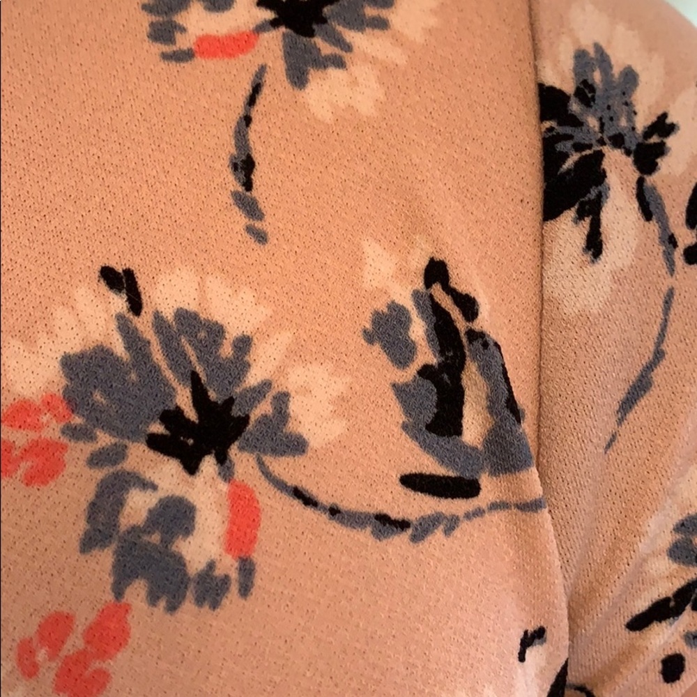 Urban Outfitters Pink Floral Dress - Picture 3 of 3
